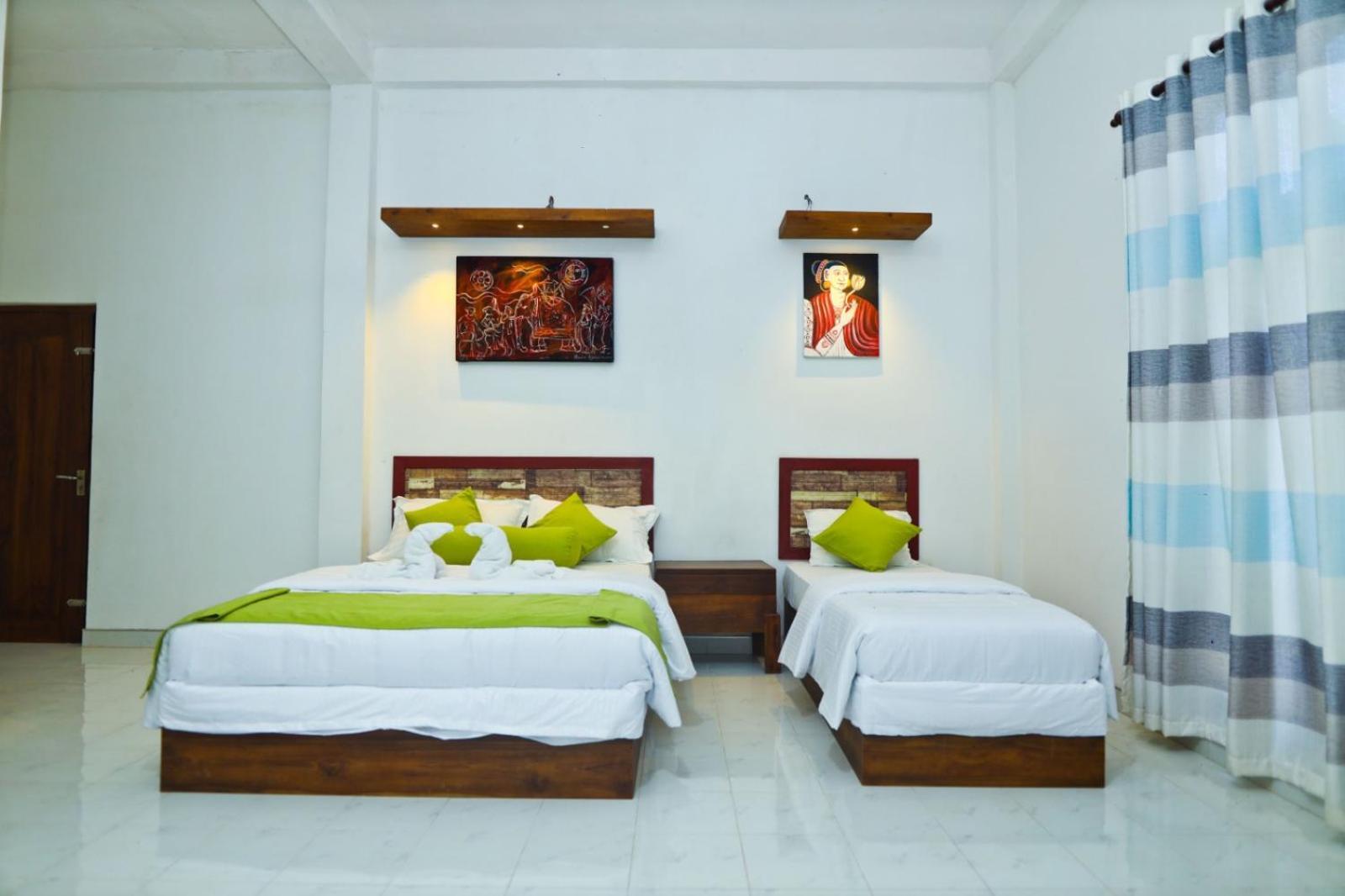 Thinaya Lake Resort Anurâdhapura Extérieur photo