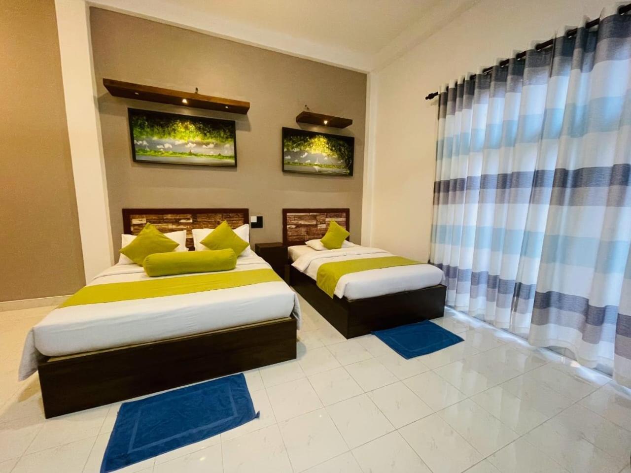 Thinaya Lake Resort Anurâdhapura Extérieur photo